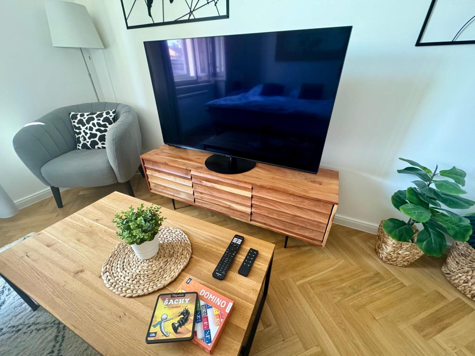 Esmoa - Ovenecka, 7 - Plne Vybaven Apartment